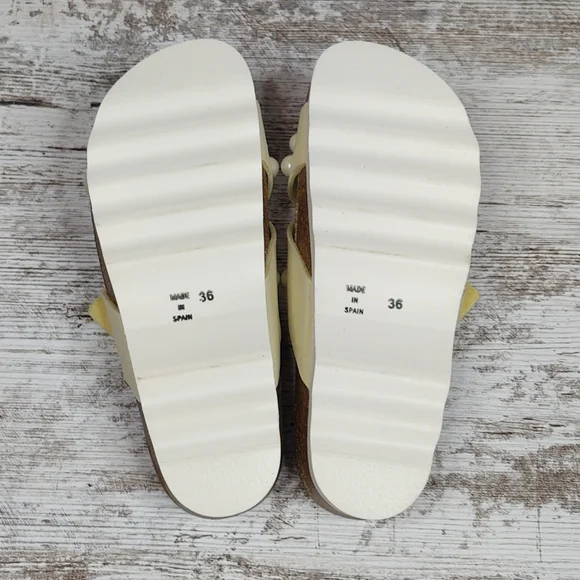 đ§NWOT Ethem Genuins Cream Pearl Slide Sandal - Picture 13 of 16